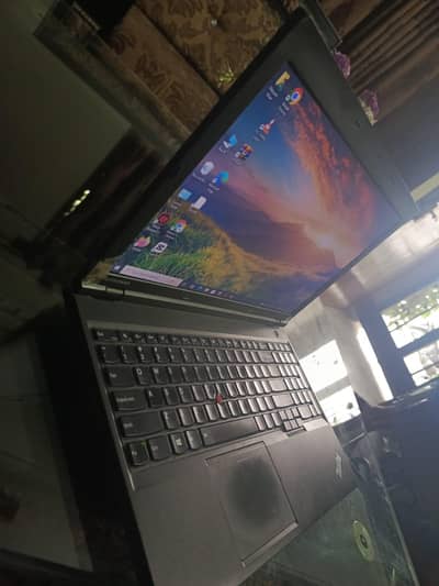 Lenovo Thinkpad i5