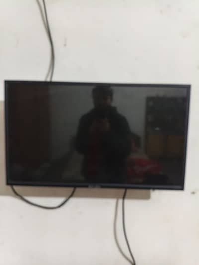 Eco Star LED TV in good condition 32" Tv home use