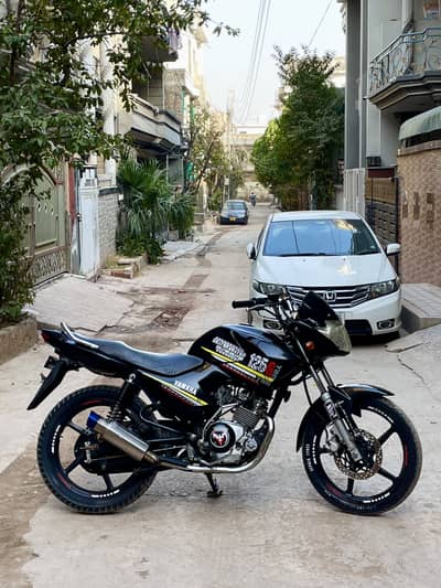Yamaha YBR 125