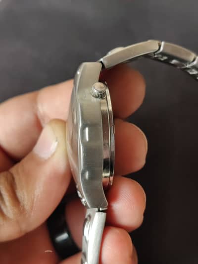 Vintage Body heat watch