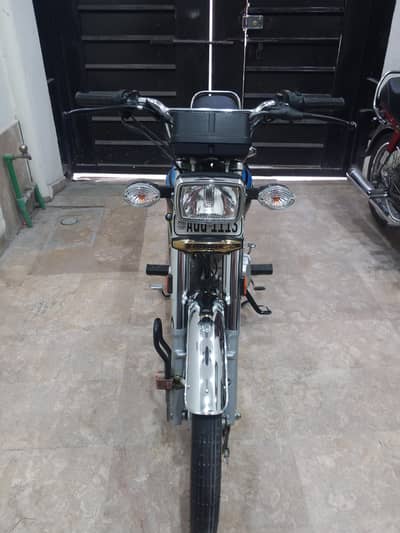 Honda 125 special edition