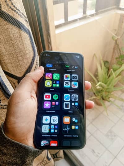 iphone 11 non pta 64gb water pack 10 out of 10 condition