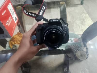 CANON 600D WITH ORIGINAL BOX AND ACCESSORIES