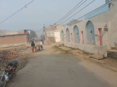 6 Marla Sami commercial plot on sale near Ferozepur road and New defence road few steps from 200ft kahna nau Lahore