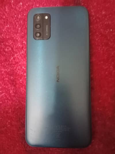 Nokia 100 (4 gb 128 gb)