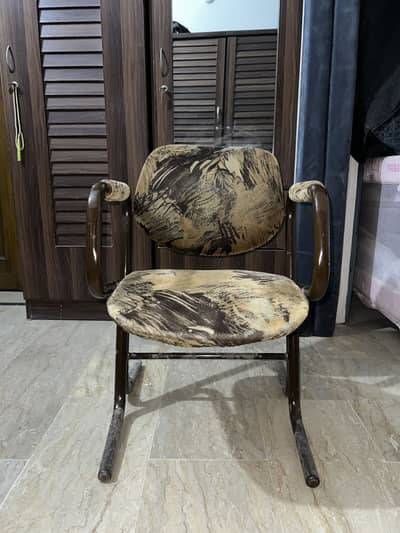 6 Chairs, per chair cost Rs2500