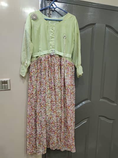 Floral Maxi dress- Medium (approx-exact size on request)