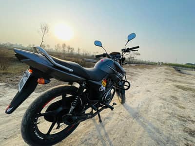 YBR 125