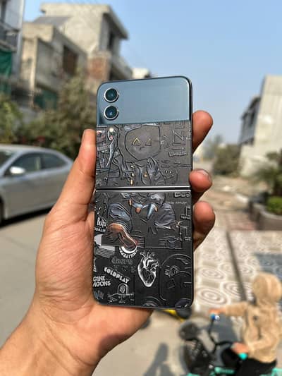 Samsung Z Flip 4 8/128