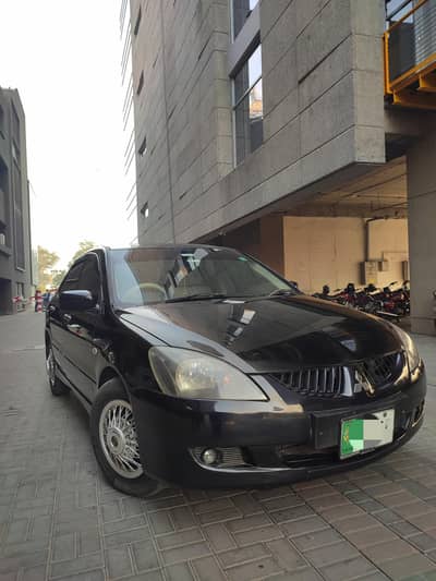 Mitsubishi Lancer GLX 1.6 SR ( Manual )