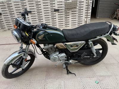 Honda Cg 150 green colour
