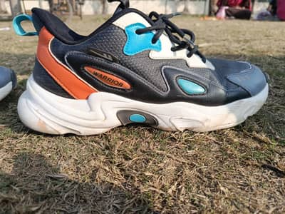 joggers warrior Brand