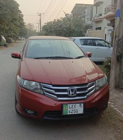Honda city i-VTEC 1.5 2015