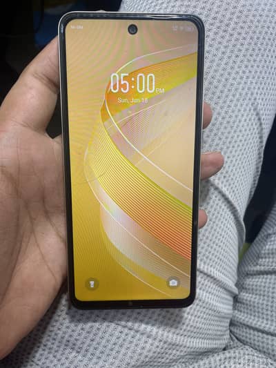 Lush conditions all original 4gb 64gb 10by 9 box original charger