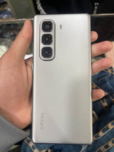 infinix hot 50 pro plus 8+8/256