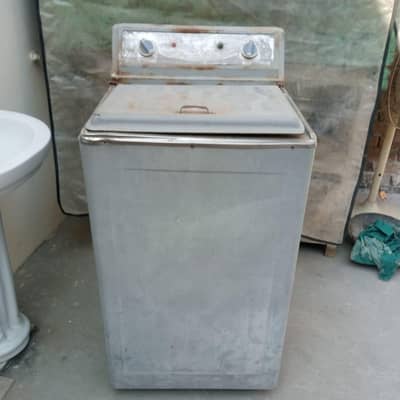 washing machine in fine condition  with coper material