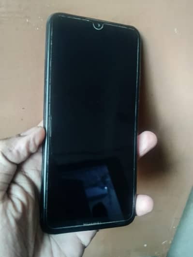 Huawei Y6s 8/10 condition