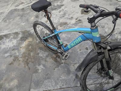 Benzor cycle just like new 7 Speed MTB bike Disc brakes new tyres