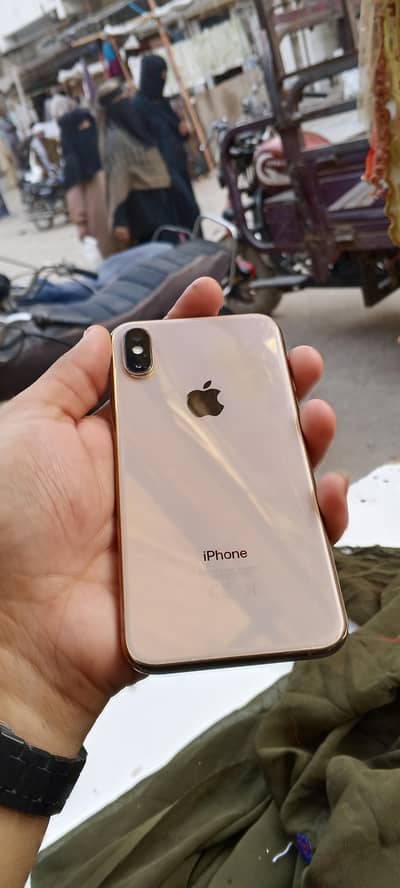 iphone XS pta approved 10/10 mbl  my number 03177945930