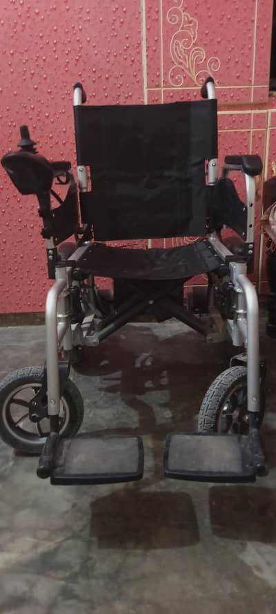 electric wheelchair