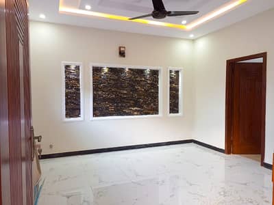 Bahria Town Phase 8, Safari Valley, Abubaker Block 7 Marla Double Storey Double Unit House