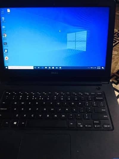 Dell Vostro 14 3468 Laptop