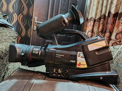 MDH1 camera for sale No repair with bag