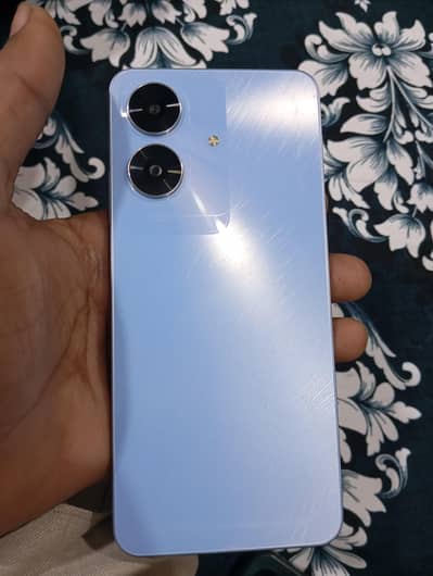 Realme Note 60