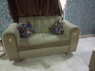 sofa brand new condition