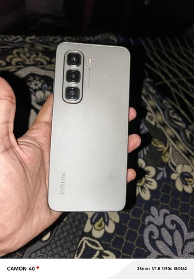 infinix Hot 50 pro with login airbuds