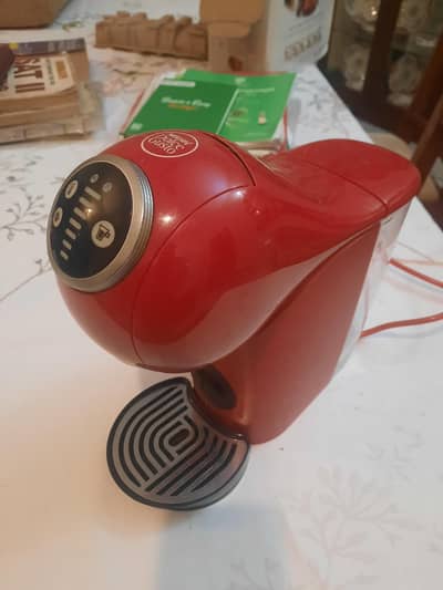 Nescafe Dolce Gusto Coffee Maker