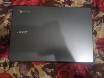 ACER C740 LAPTOP WINDOWS X-LITE INSTALLED + CHARGER