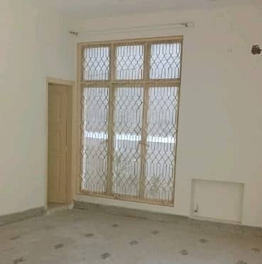 12 Marla House Is Available At Lawrence Road