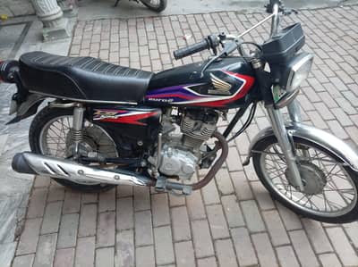 Honda 125 black 2017
