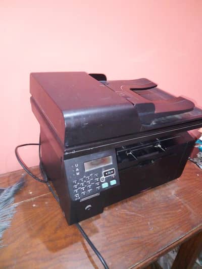 HP lasserJet MFP