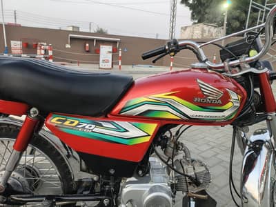 HONDA CD 70 RED EDITION 23 MODEL