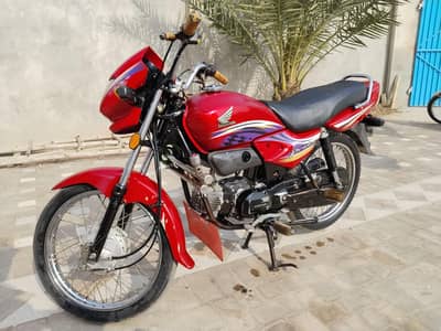 Honda Pridor 2014 Model