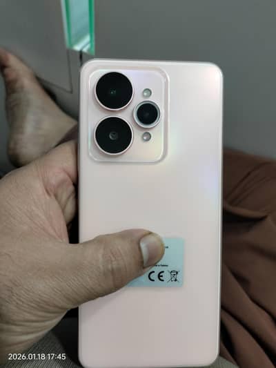 Realme 15 12gb+512gb 7000 mAh battery  80 watt charger dimensity 7300+