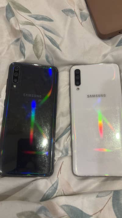 Samsung a70 128 gb storage 6 gb ram pair of 2