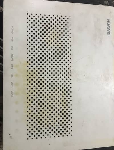 Huawei Gpon Router with charger