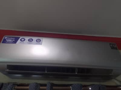 New AC 1.5Ton dawlance