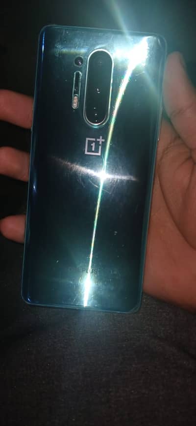 One Plus 8 Pro 12gb 256g pta double sim front class break only baqi ok