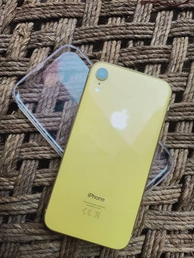 iPhone XS NON PTA 64GB CONDITION 10 BY 9 EXCHANGE OFFER