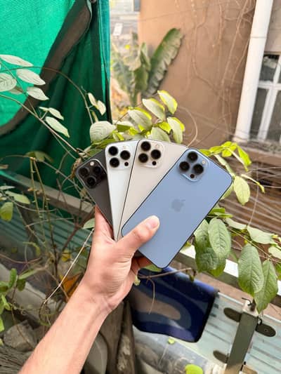 13 pro max Dual pta approved 10/10 physical + e