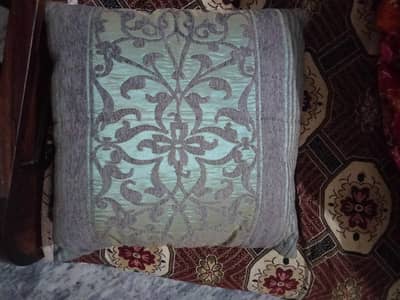 Sofa Cushions for sale 4 pieces