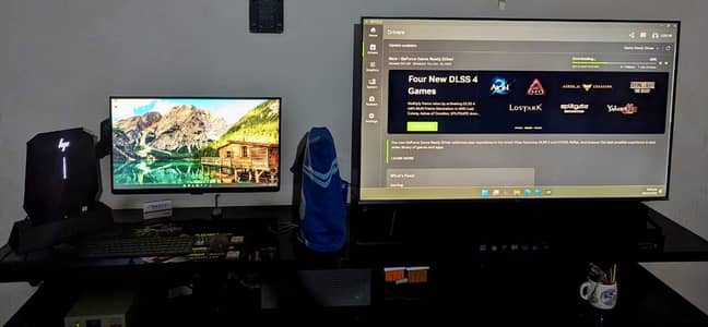 HP Mini GAMING  pC G2 with Original HP Wireless Keyboard & Mouse