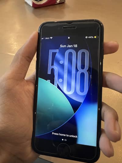 Iphone se 2020 64gb PTA Approved