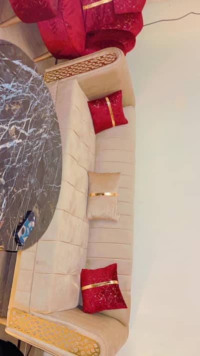 5 seater sofa for urgent sale