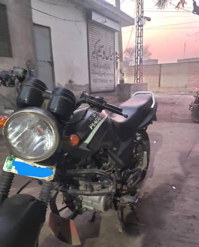 Ravi Piaggio 125 cc