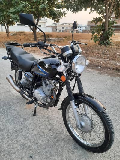 Suzuki GS150 2023